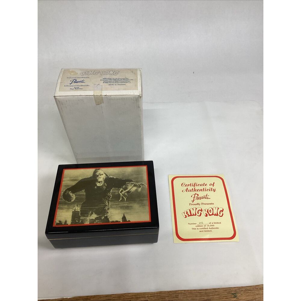 1990 King Kong Born Free Hamilton Gifts Music Box #606 W/ COA - Limited Edition